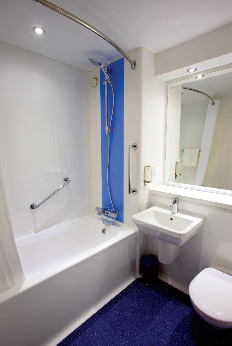 Travelodge Oswestry Luaran gambar